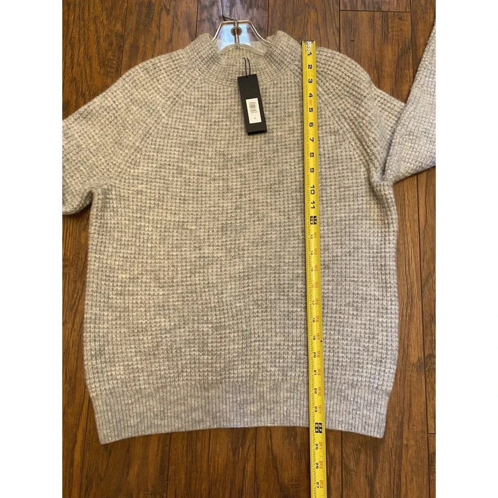 NWT Banana Republic AIRE WAFFLE-KNIT SWEATER Yarn Gray Medium Chunky Knit